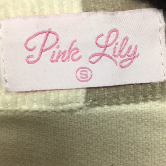 Pink Lily size small brown/cream color block corduroy shacket. Like new - Picture 2 of 2